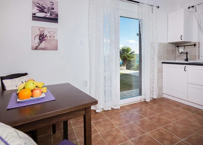 Appartement Panorama 2 *