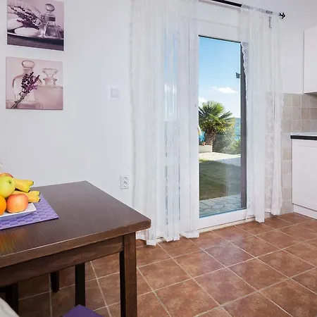 Apartment Panorama 2 *