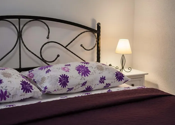 Apartment Panorama 2 *